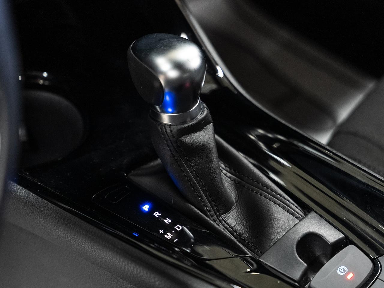 2022 Toyota C-HR XLE PREMIUM | BSM | ACC | Heated Seats | CarPlay