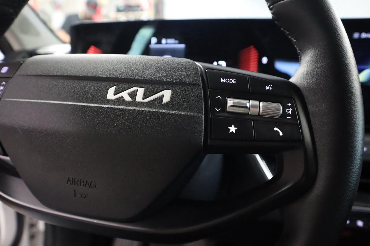 2025 Kia K4 EX REMOTE START - APPLE / ANDROID AUTO Photo