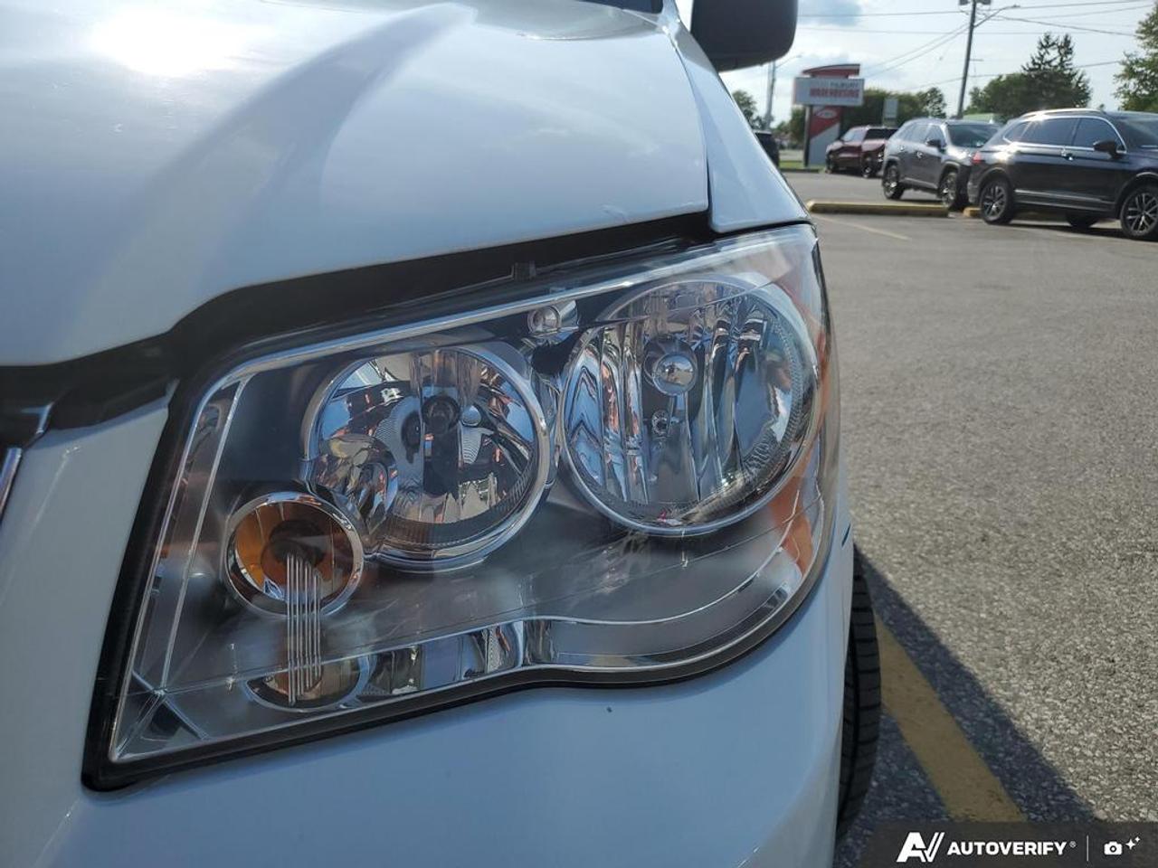 2018 Dodge Grand Caravan SXT-STO-N-GO-BACK UP CAMERA Photo