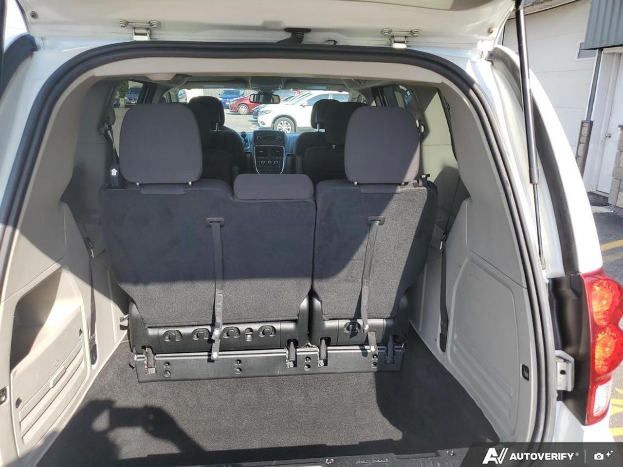 2018 Dodge Grand Caravan SXT-STO-N-GO-BACK UP CAMERA Photo