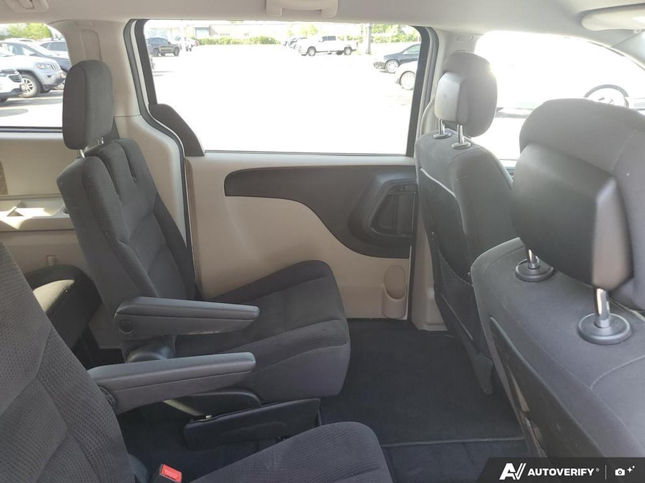 2018 Dodge Grand Caravan SXT-STO-N-GO-BACK UP CAMERA Photo