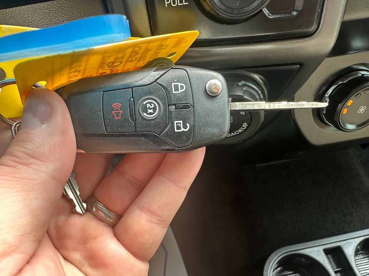 2019 Ford F-150 XLT Photo5