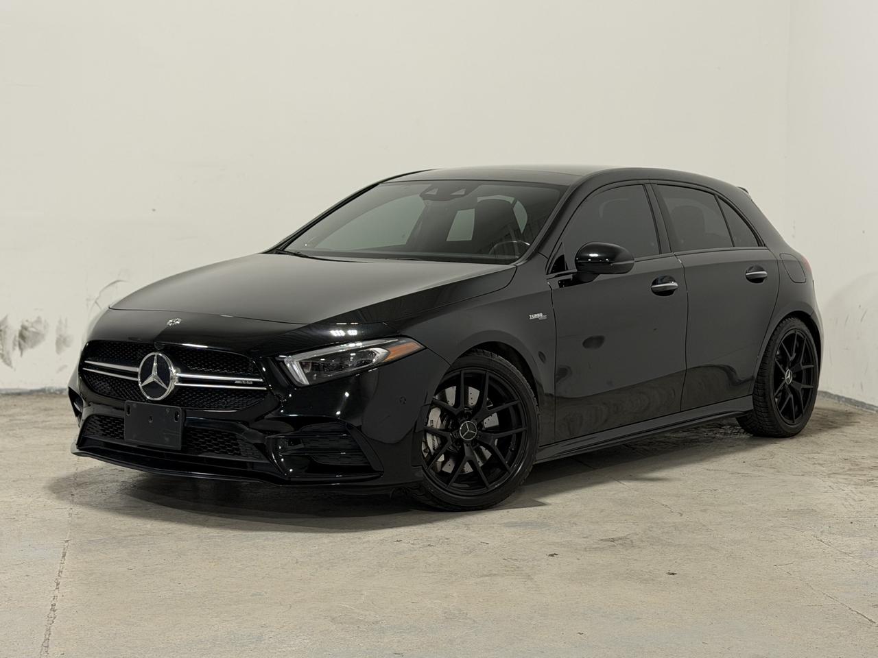 Used 2020 Mercedes-Benz A-Class AMG A 35 4MATIC Hatch for sale in North York, ON