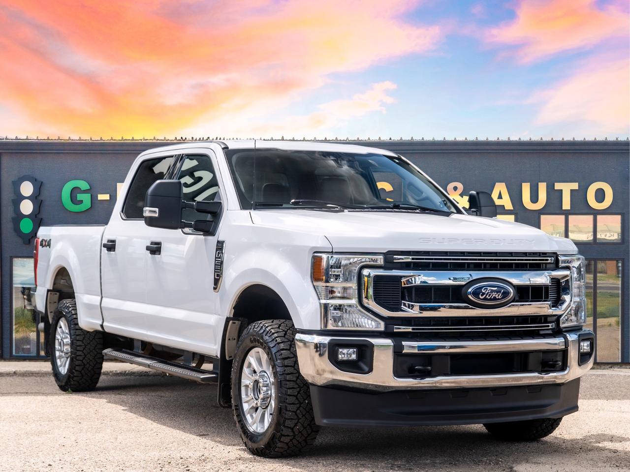 Used 2022 Ford SUPER DUTY F-250 SRW XLT 4WD Crew Cab 8' Box for sale in Saskatoon, SK
