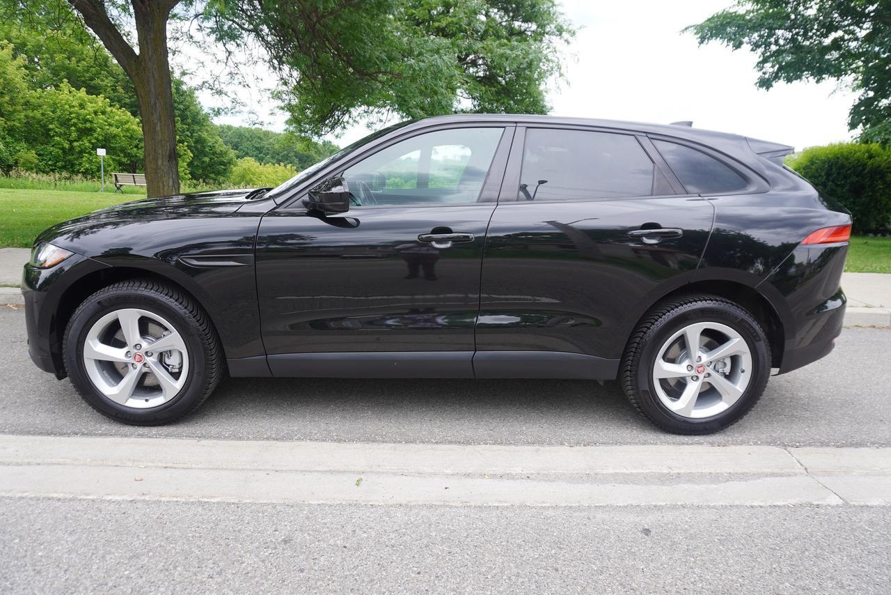 2017 Jaguar F-PACE 35t PREMIUM / SUPERCHARGED V6 / BOLD / IMMACULATE Photo2