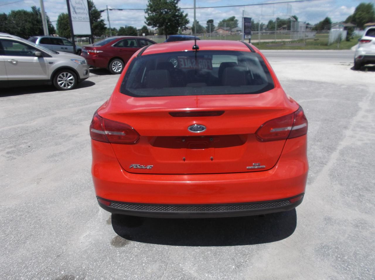 2015 Ford Escape SE Photo