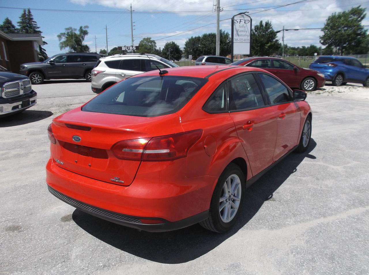 2015 Ford Escape SE Photo