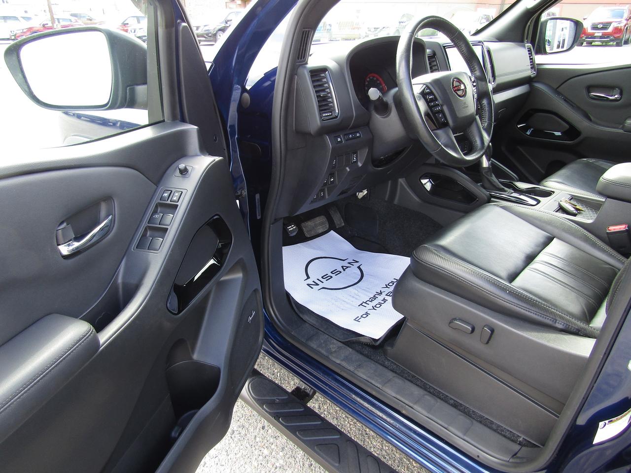 2022 Nissan Frontier Pro-4X Photo