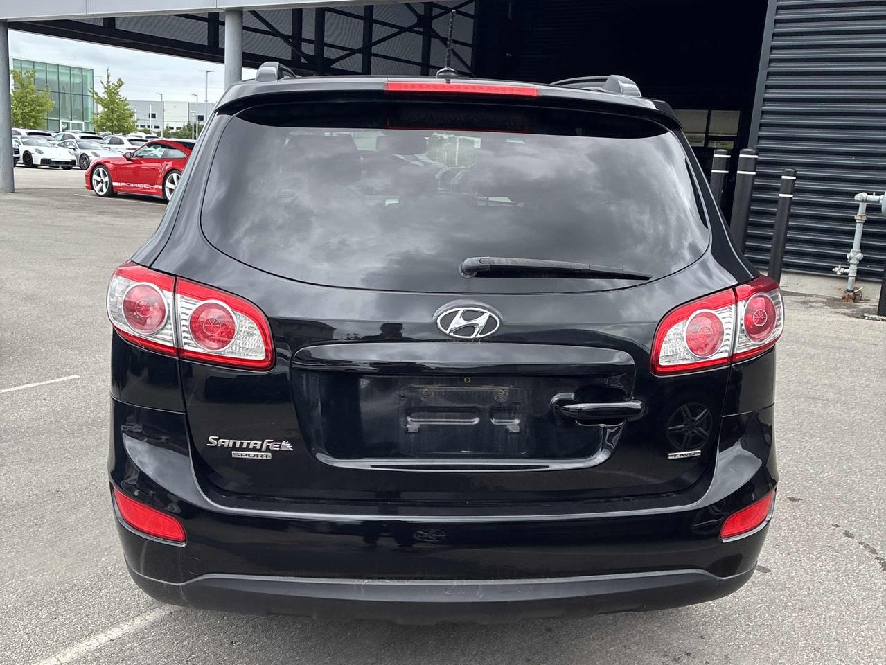 2012 Hyundai Santa Fe GL Sport - AWD, ONLY 107K, SUNROOF, HEATED SEATS! Photo