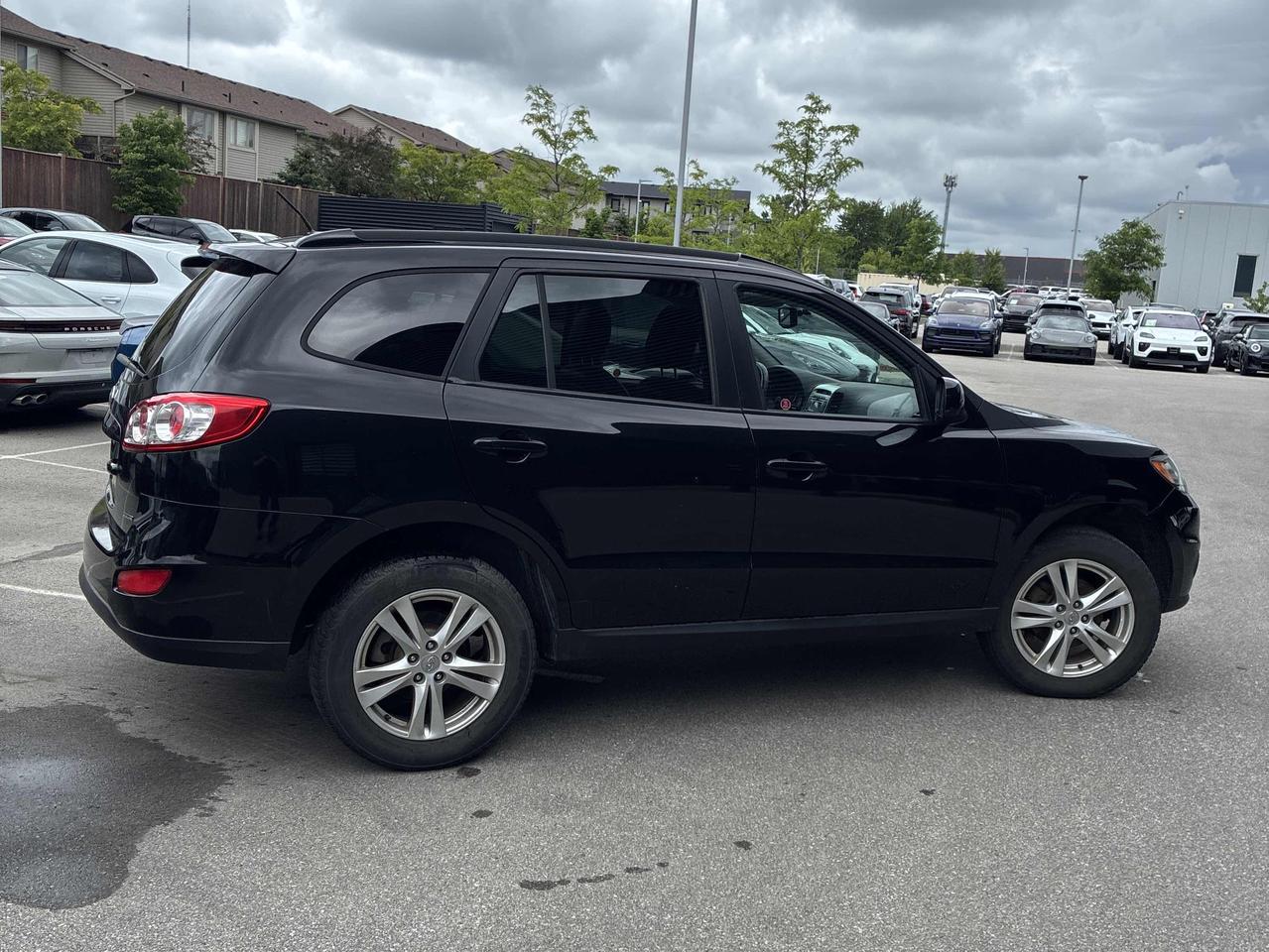 2012 Hyundai Santa Fe GL Sport - AWD, ONLY 107K, SUNROOF, HEATED SEATS! Photo