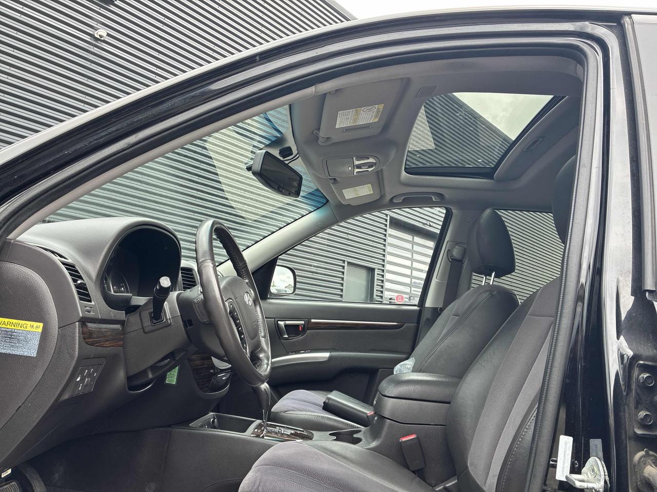 2012 Hyundai Santa Fe GL Sport - AWD, ONLY 107K, SUNROOF, HEATED SEATS! Photo