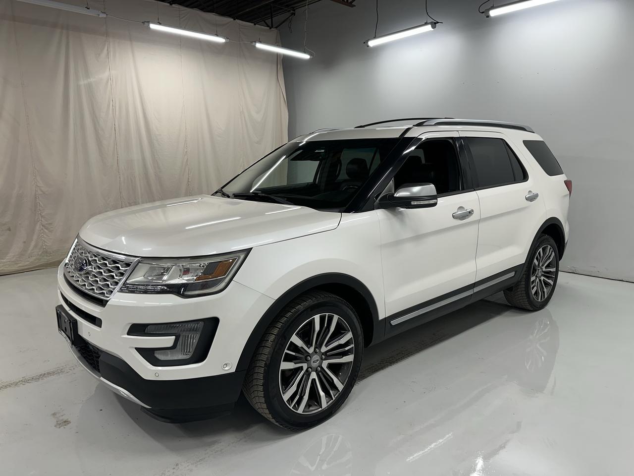 2017 Ford Explorer Platinum Photo3