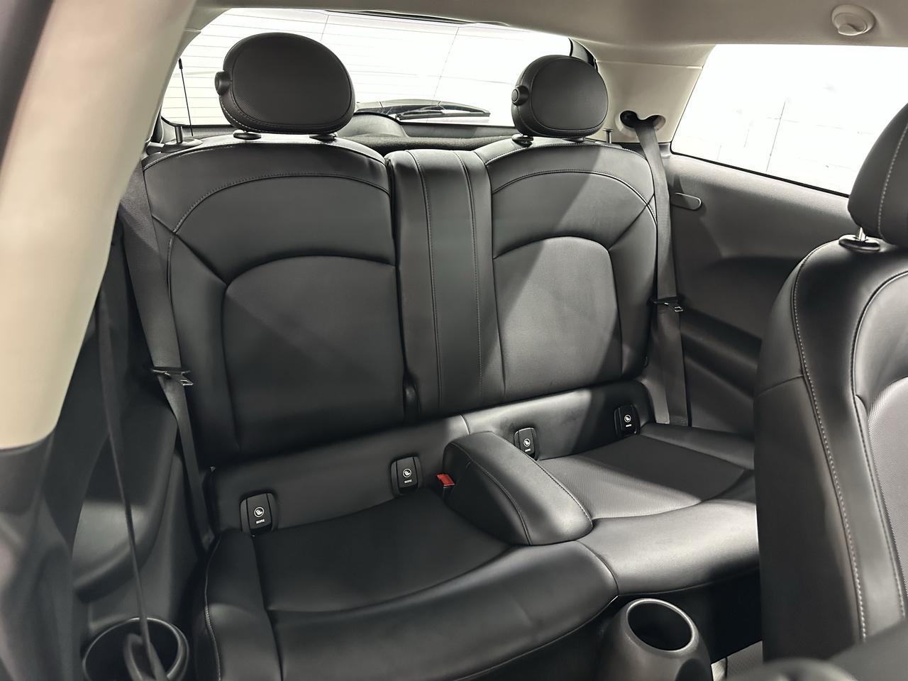 2016 MINI Cooper  Photo5