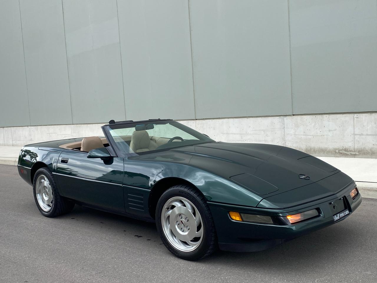 1994 Chevrolet Corvette CONVERTIBLE-6 SPEED MANUAL-MINT Photo