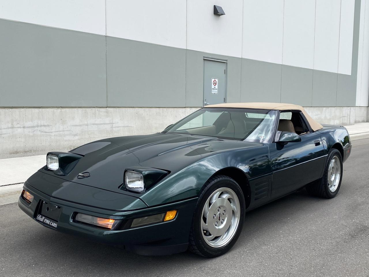 1994 Chevrolet Corvette CONVERTIBLE-6 SPEED MANUAL-MINT Photo