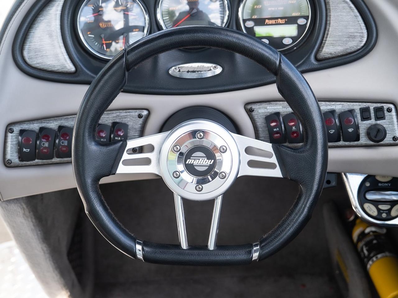 2004 Malibu Sportster 23 XTI Wakesetter Photo17