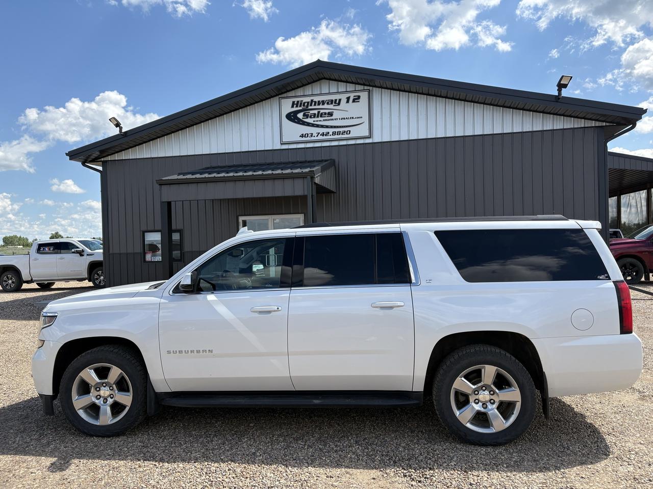 2019 Chevrolet Suburban 4WD 4dr 1500 LT - Photo #1
