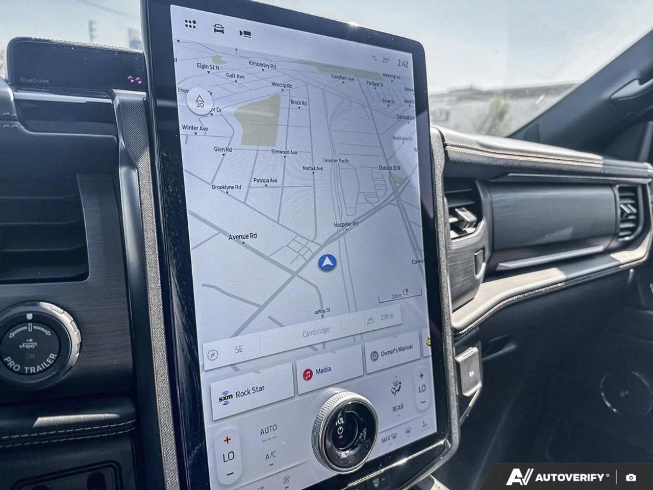 2024 Ford Expedition PLATINUM MAX / PANO ROOF/ LEATHER / NAV / 360 CAM Photo