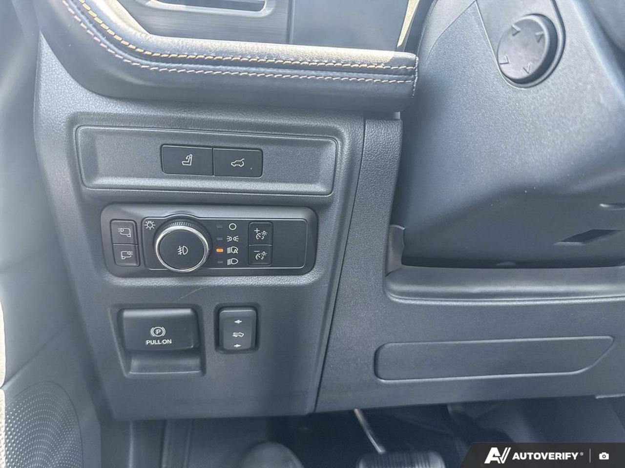 2024 Ford Expedition PLATINUM MAX / PANO ROOF/ LEATHER / NAV / 360 CAM Photo