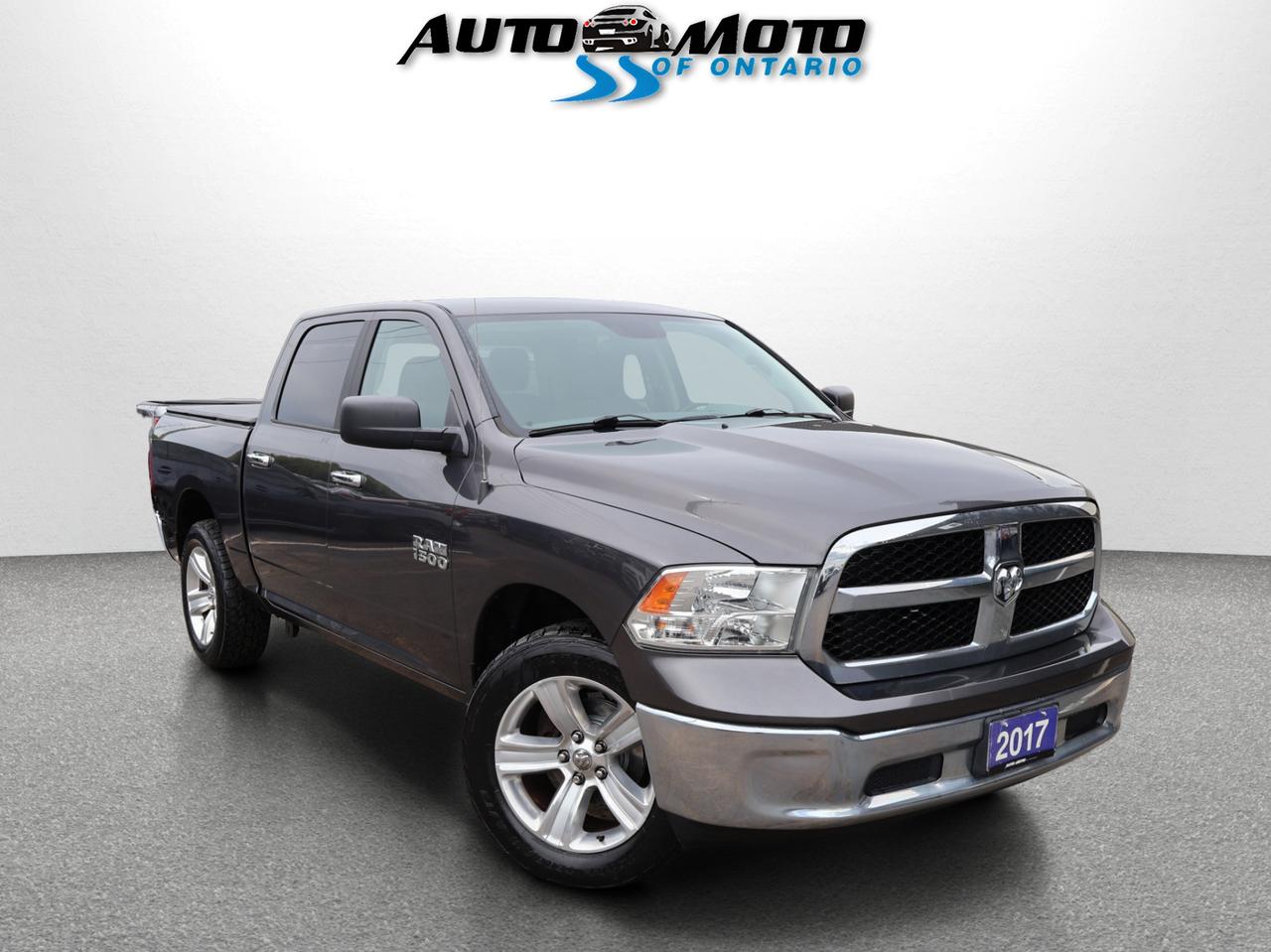 Used 2017 RAM 1500 SLT CREW 4WD CERTIFIED *ACCIDENT FREE*1 OWNER* CAMERA BLUETOOTH CRUISE ALLOYS for sale in Burlington, ON