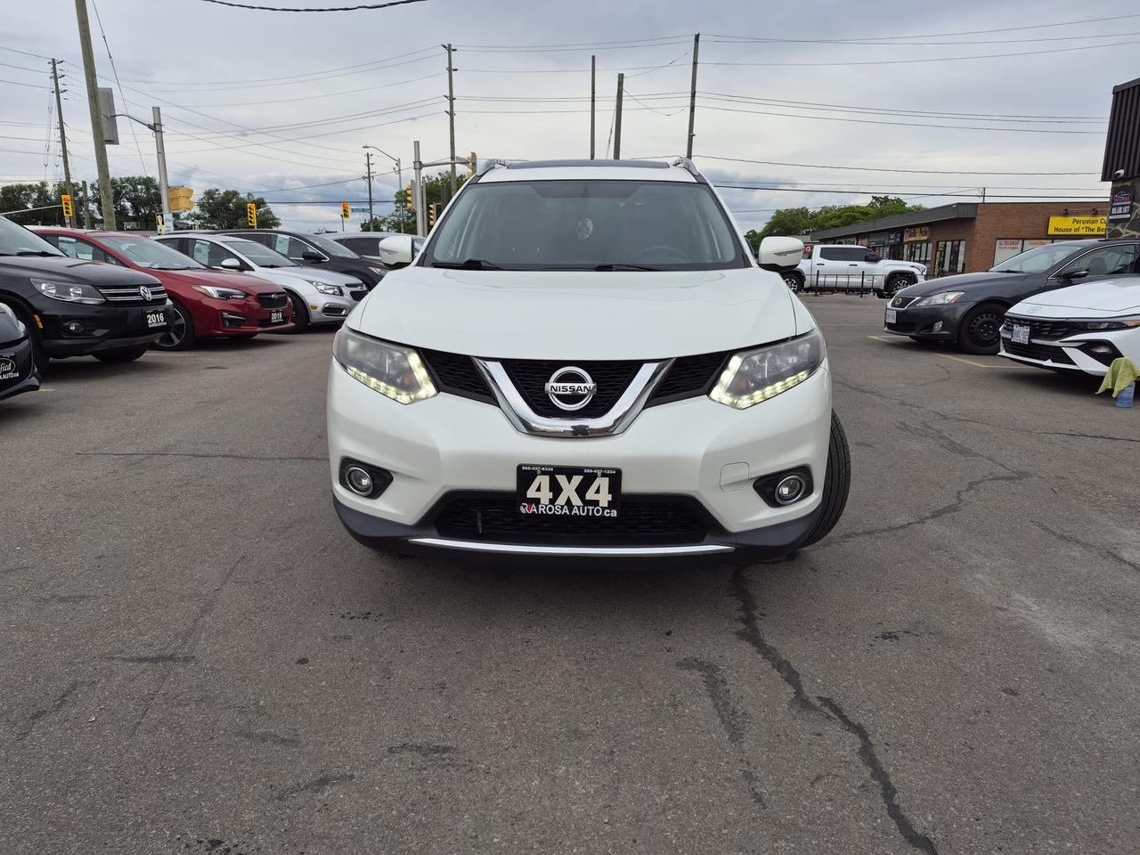 2015 Nissan Rogue SV/AWD B-CAMERA PANORAMIC ROOF NO ACCIDENT Photo2