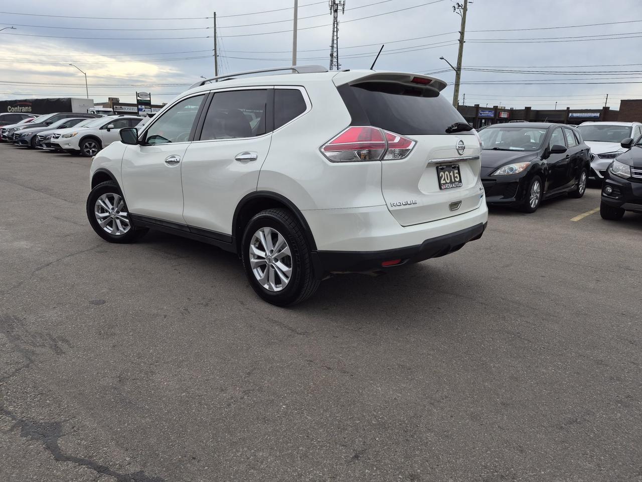 2015 Nissan Rogue SV/AWD B-CAMERA PANORAMIC ROOF NO ACCIDENT Photo