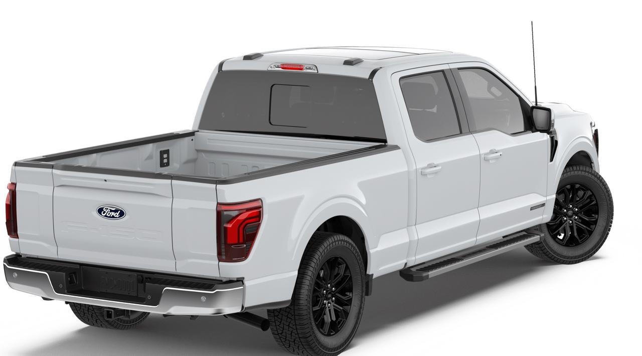 2026 Ford F-150 Lariat 4WD SuperCrew 6.5' Box Hybrid Photo2