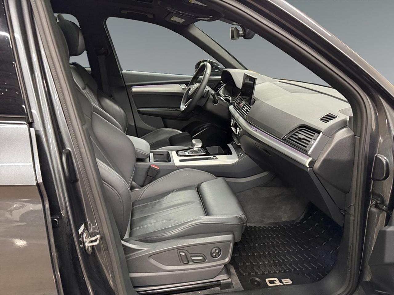 2023 Audi Q5 Progressiv 45 TFSI quattro Photo