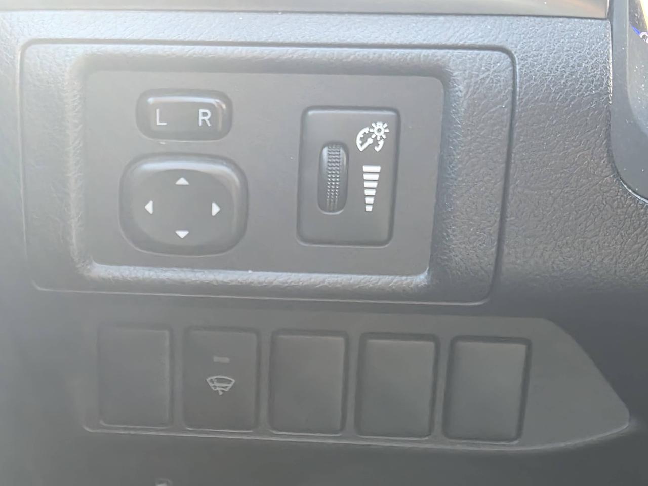 2015 Lexus CT 200h FWD 4dr Hybrid Photo