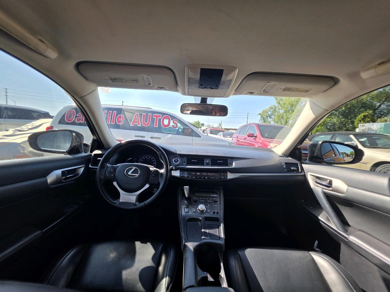 2015 Lexus CT 200h FWD 4dr Hybrid Photo