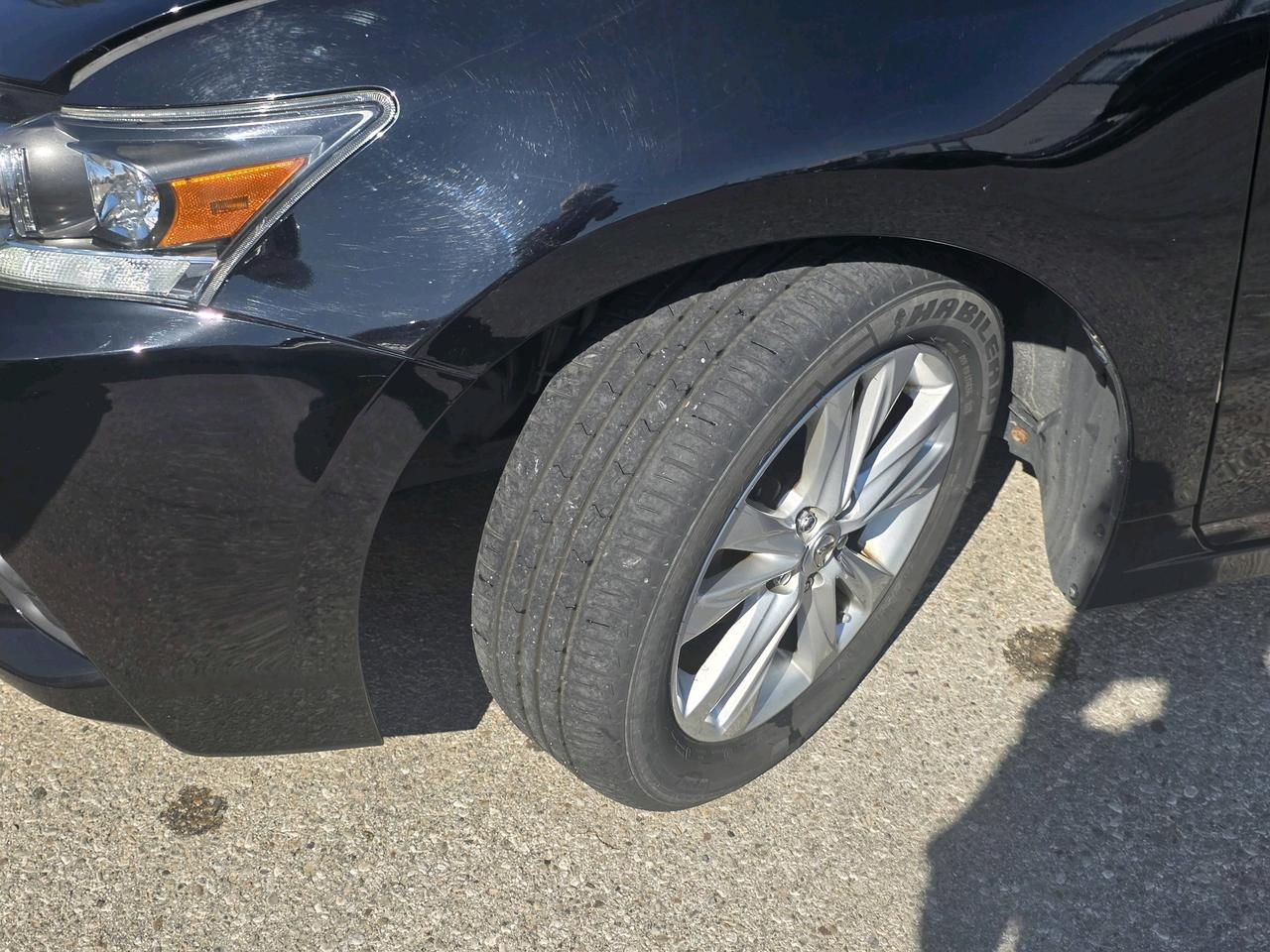 2015 Lexus CT 200h FWD 4dr Hybrid Photo