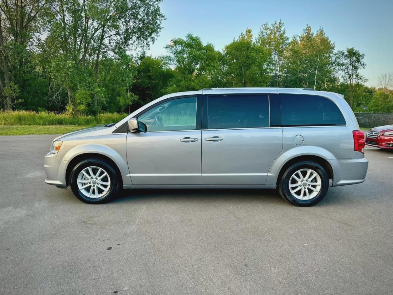 Used 2018 Dodge Grand Caravan CREW PLUS-ONLY 75KM-LEATHER-P/DOORS-TAILGATE-CERTIFIED for sale in Toronto, ON