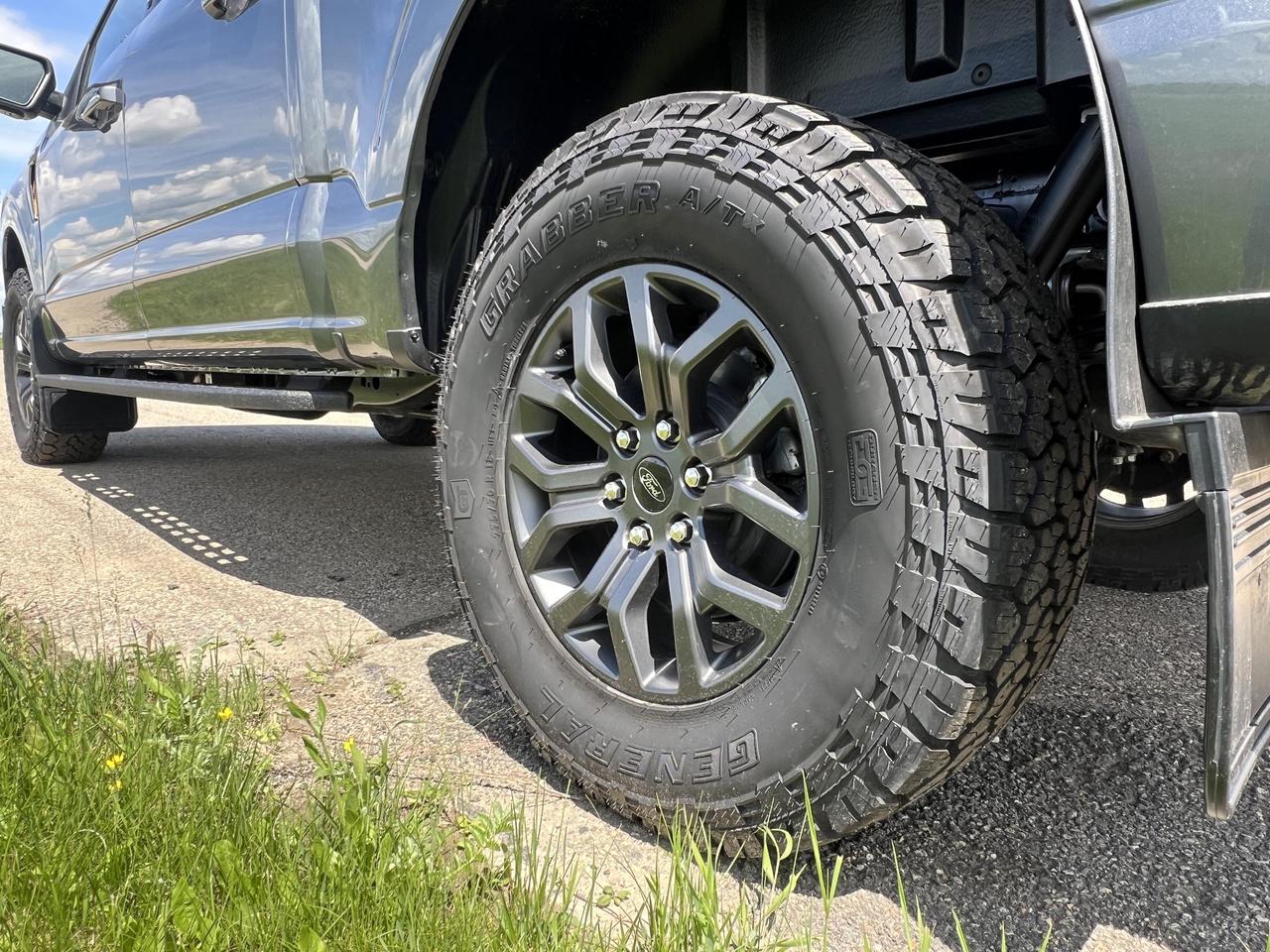 2026 Ford F-150 Tremor Employee Pricing on NOW!! Photo4