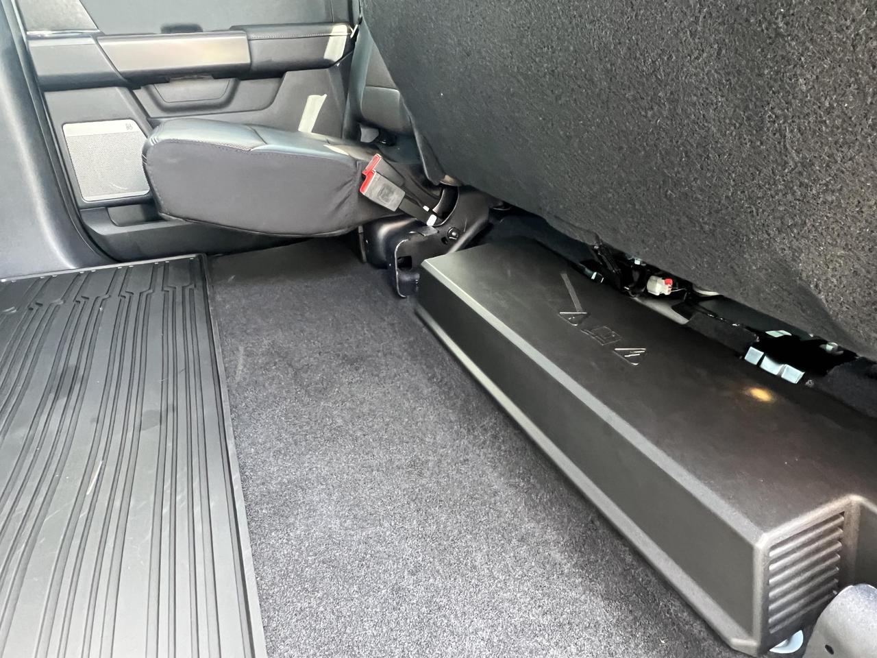 14334762.819695936