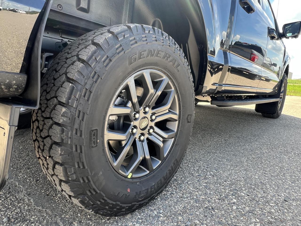 2026 Ford F-150 Tremor Photo4