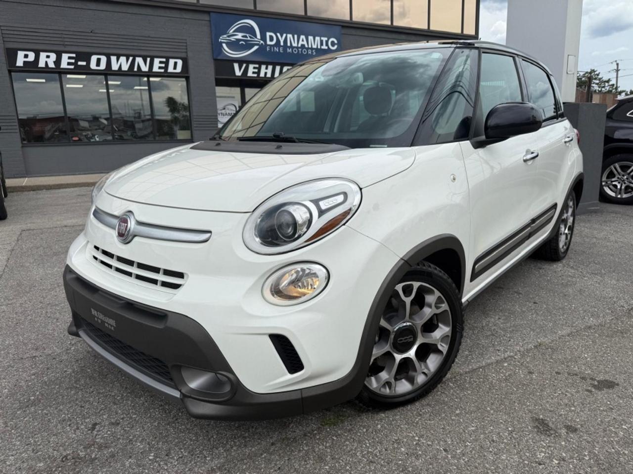 2014 Fiat 500 L TREKKING /LOW MILEAGE /NAVI /CLEAN CARFAX Photo