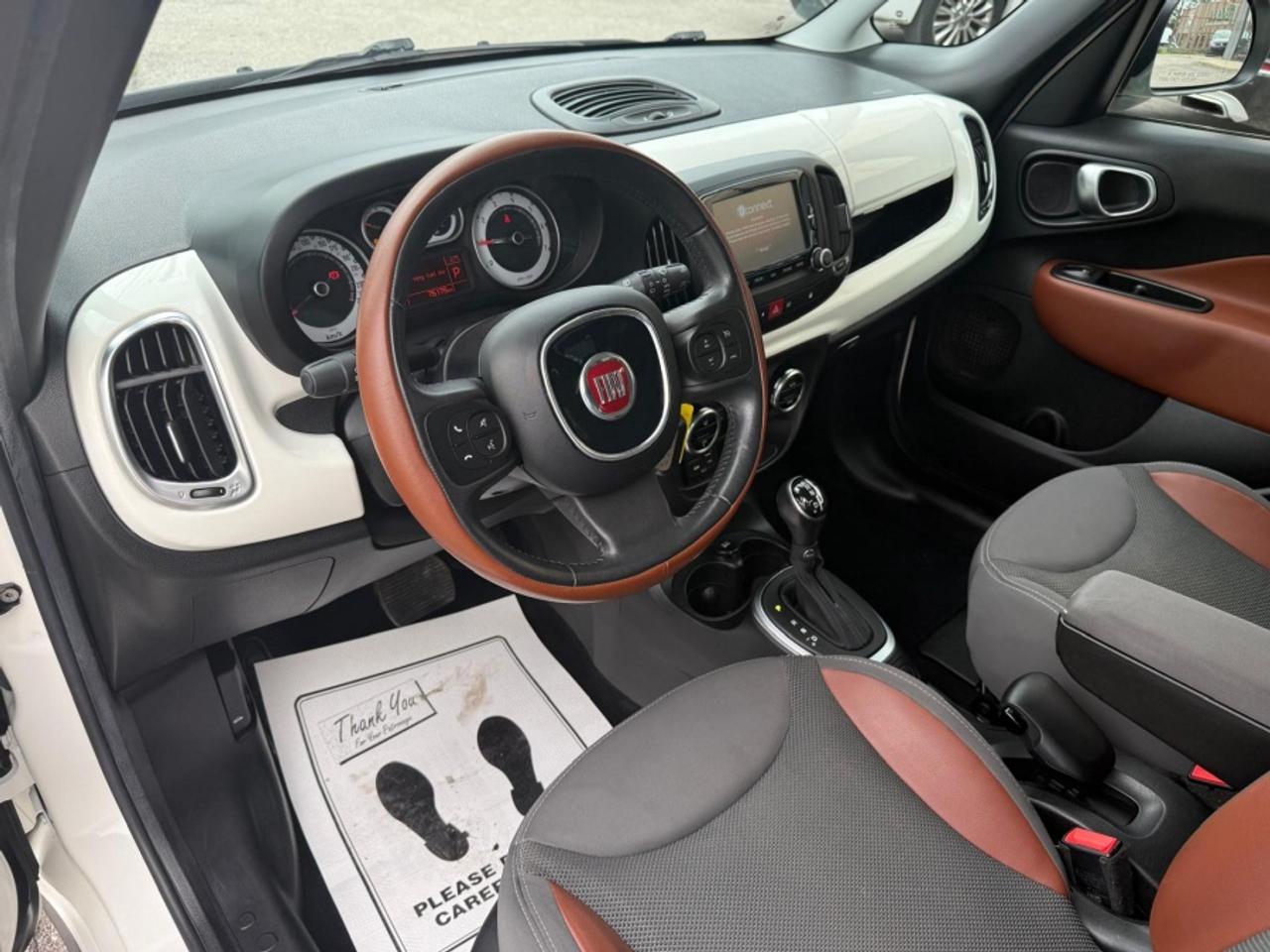 2014 Fiat 500 L TREKKING /LOW MILEAGE /NAVI /CLEAN CARFAX - Photo #11
