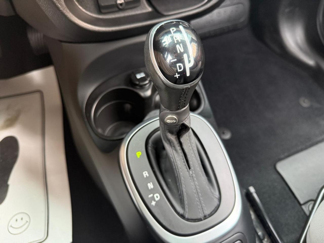 2014 Fiat 500 L TREKKING /LOW MILEAGE /NAVI /CLEAN CARFAX Photo