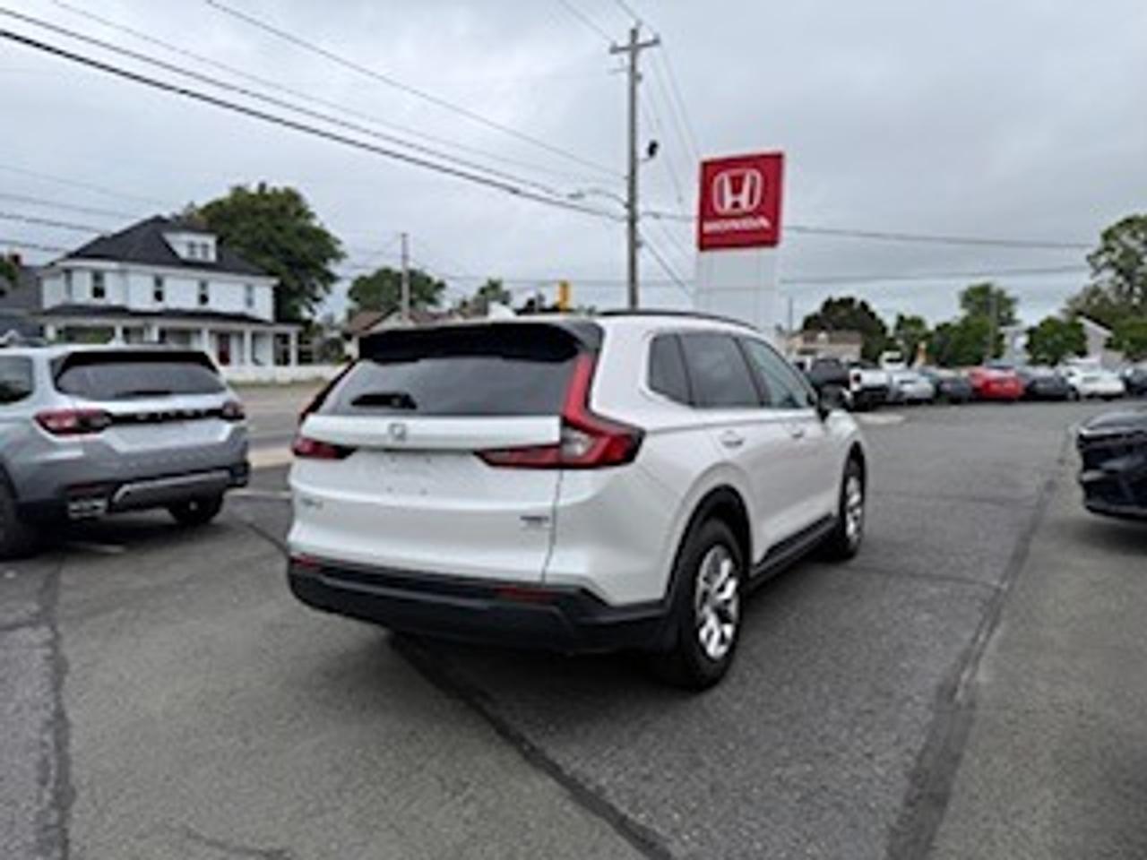 2024 Honda CR-V LX-B Photo