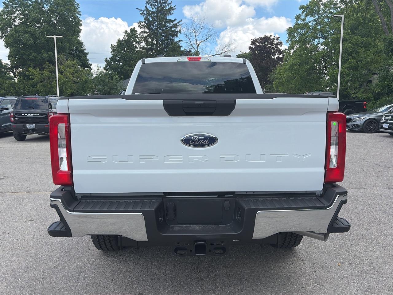 2026 Ford F-350 Super Duty SRW XLT 4WD Super Cab 6.75' Box 613A Photo