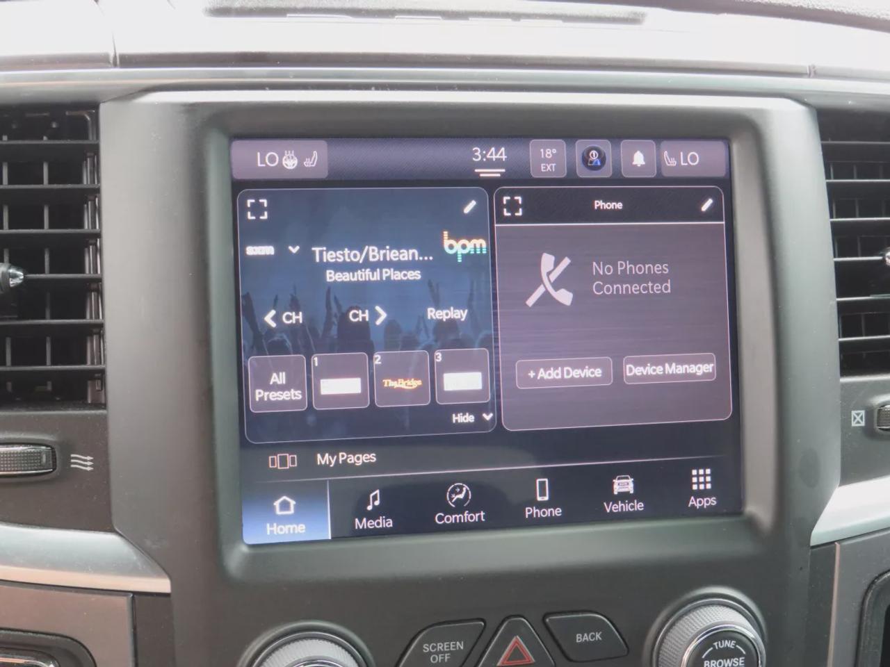 2022 RAM 1500 Classic EXPRESS Photo