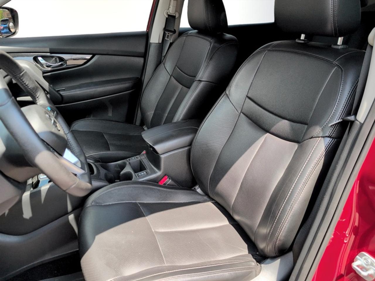 2019 Nissan Rogue SL  **CLEAN CARFAX - LOW KMS** Photo