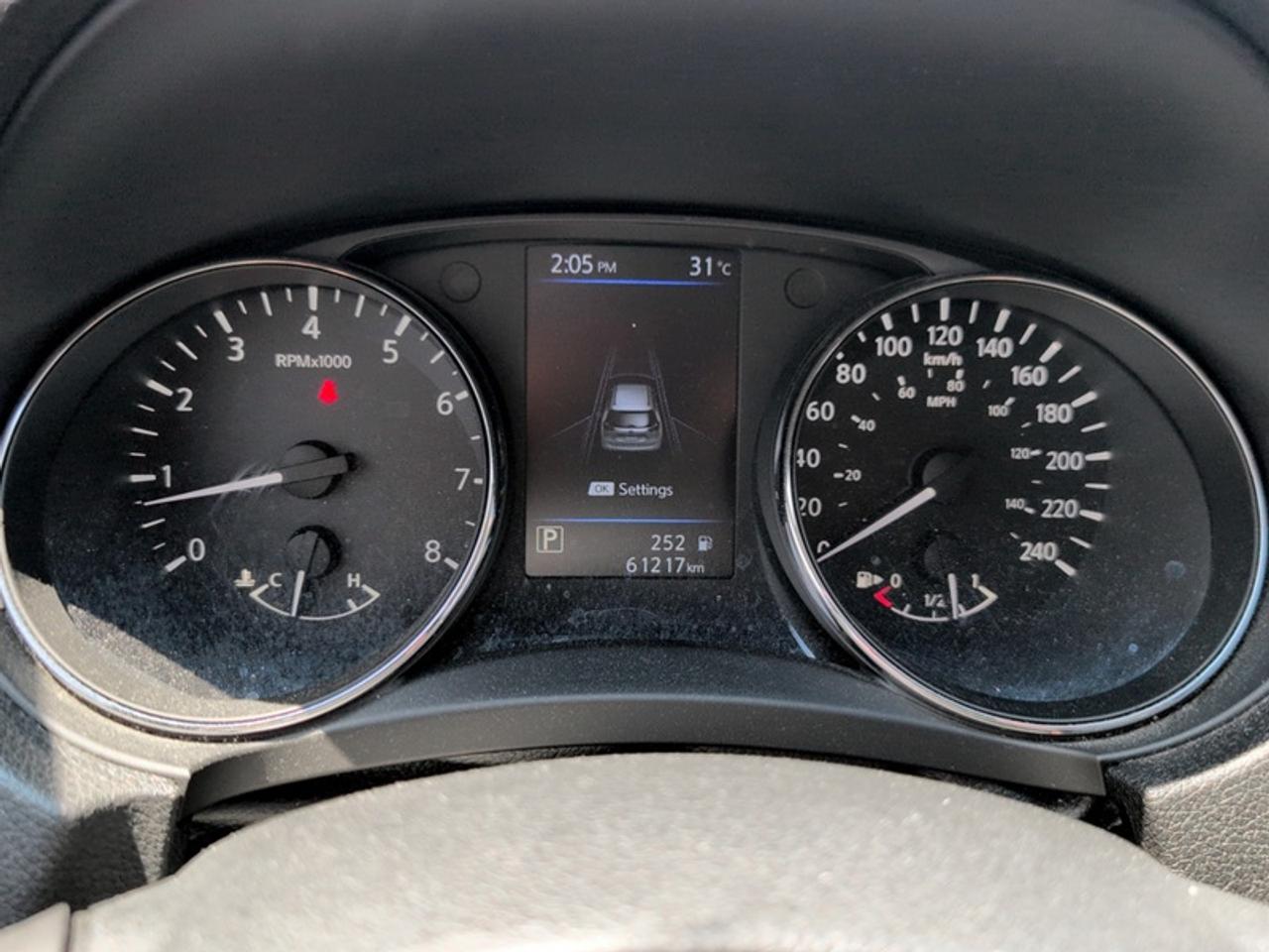 2019 Nissan Rogue SL  **CLEAN CARFAX - LOW KMS** Photo