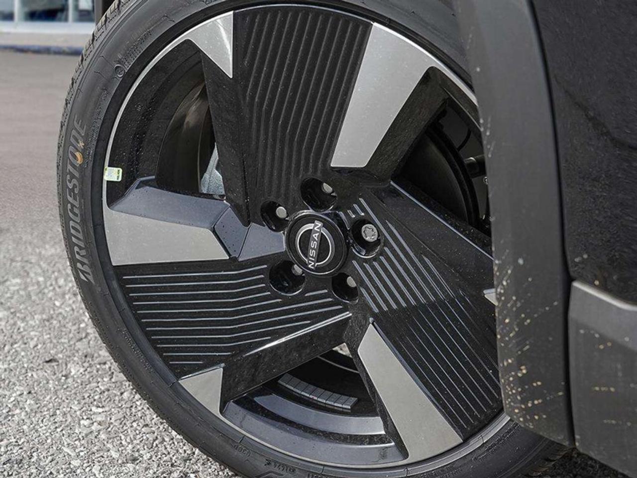 2026 Nissan Kicks SR  - Premium Package Photo