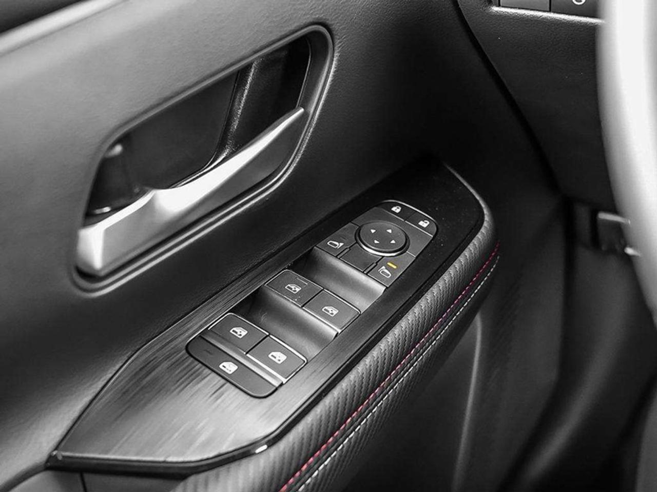 2026 Nissan Kicks SR  - Premium Package Photo