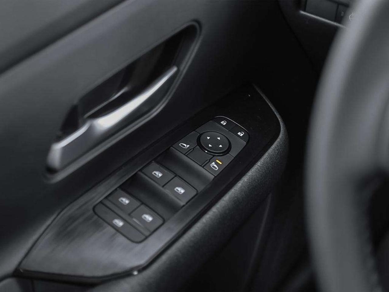2026 Nissan Kicks SV AWD  - Premium Package Photo