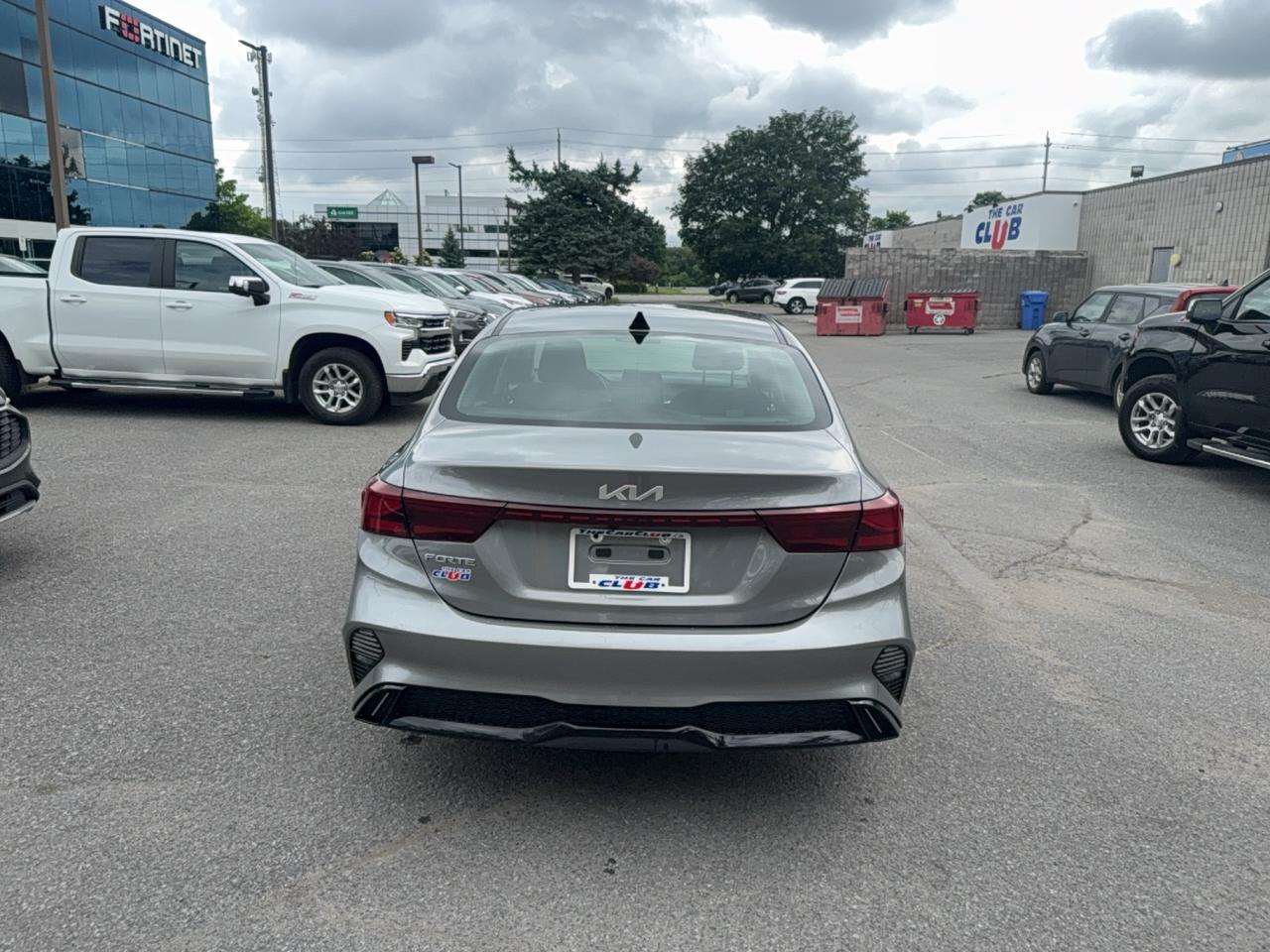 2023 Kia Forte EX