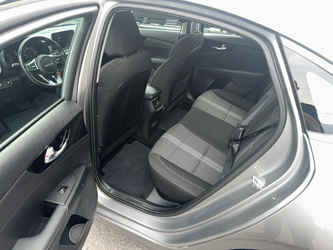 2023 Kia Forte EX