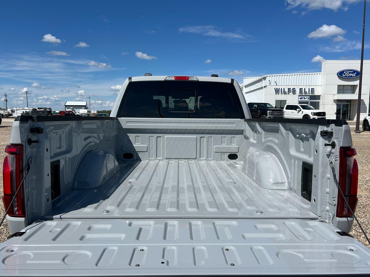 2026 Ford F-150 Lariat 4WD SuperCrew 6.5' Box Photo5