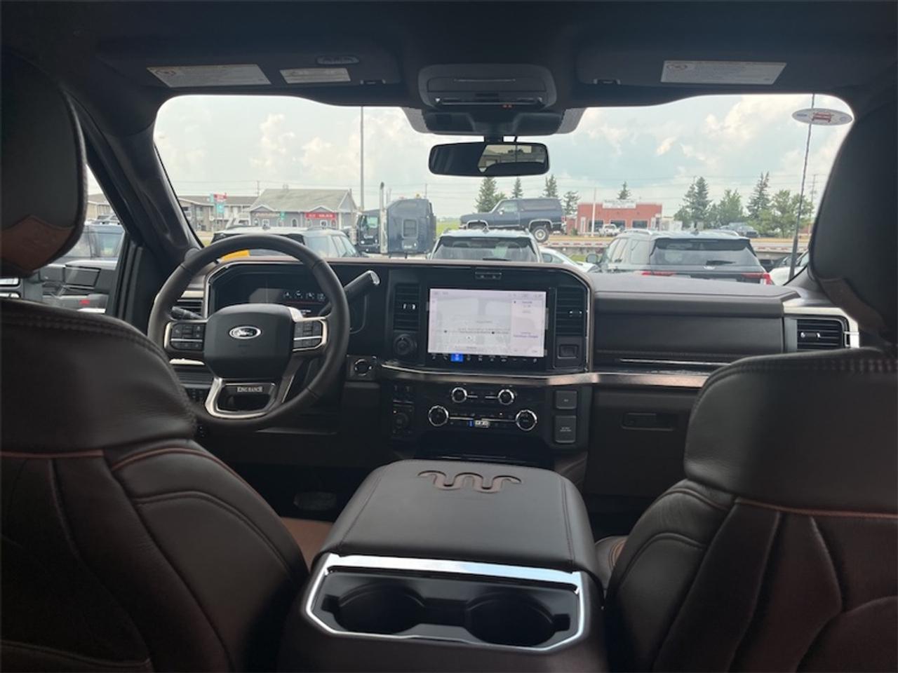 2026 Ford F-350 Super Duty King Ranch Photo5